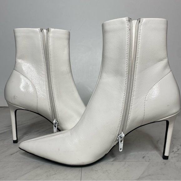 Jeffery Campbell Pointy Toe Faux Leather White Bootie 8 1/2 - Picture 6 of 14